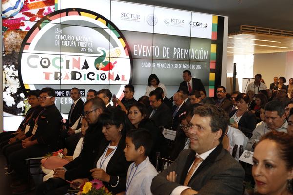 Reconocimientos del concurso nacional de cultura turística 2016