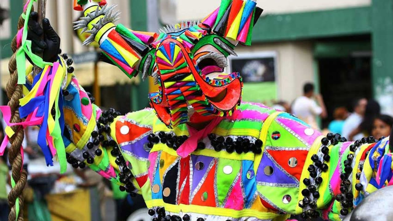 El Carnaval De Guaranda La Fiesta Mayor Patrimonio Cultural E