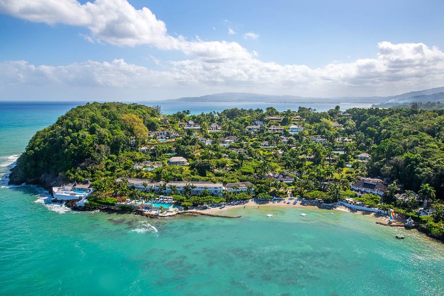 Round Hill Aerial, Jamaica