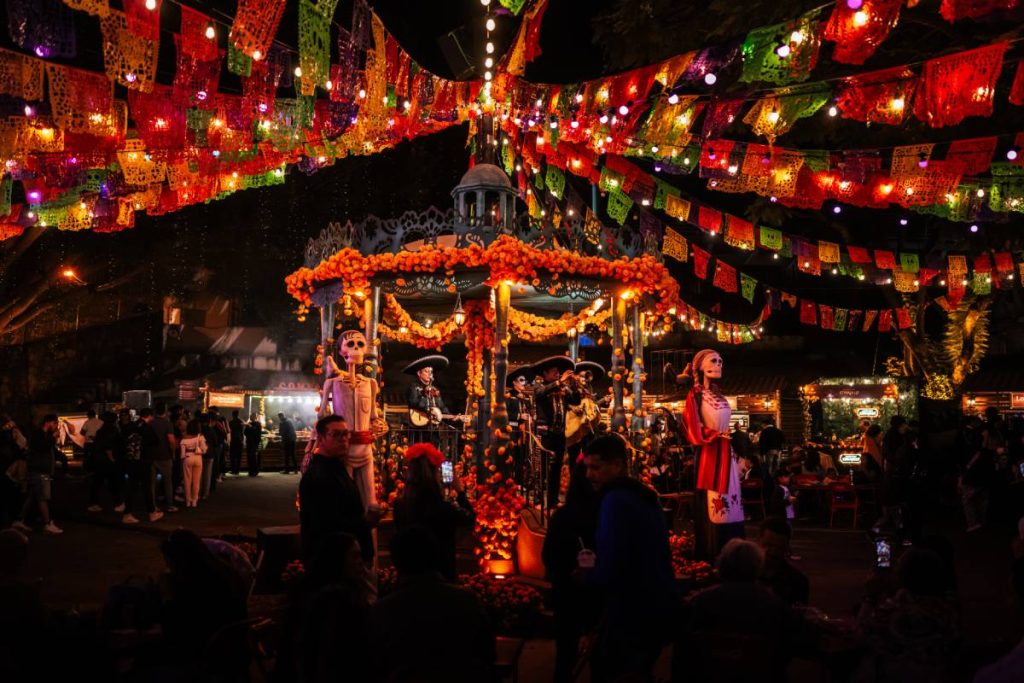 Quisco en la plaza de Calaverandia