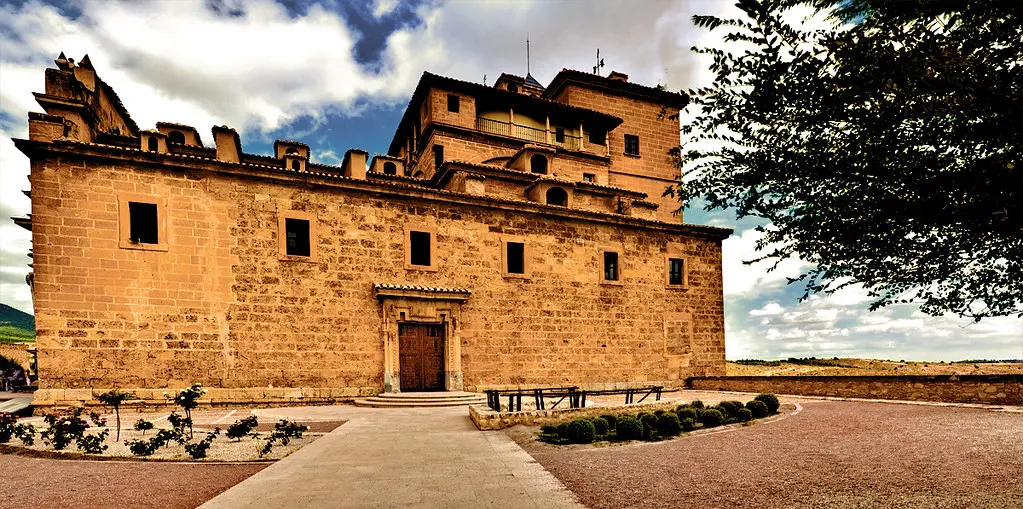 Real Basílica-Santuario de la Vera Cruz