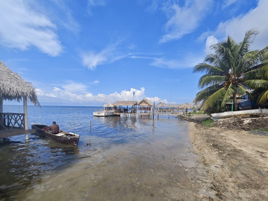 Comunidad Punta Gorda en Roatán 2