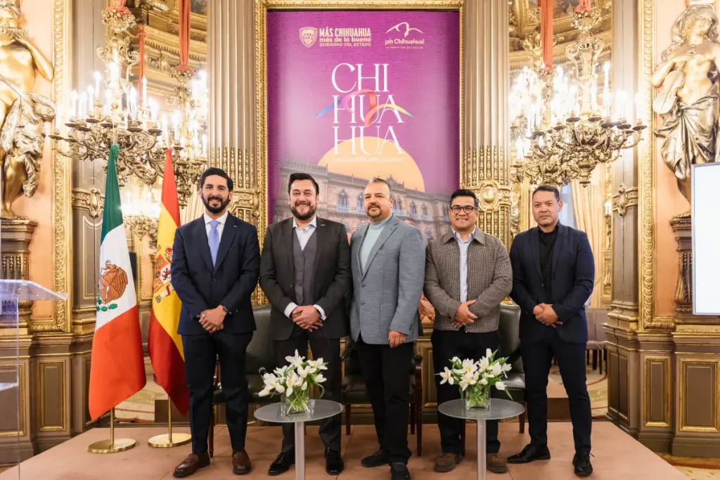 Representantes de Chihuahua en la Casa de América de Madrid