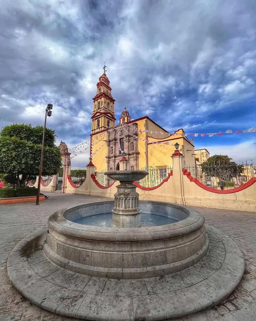 Parroquia de San Francisco de Asís en San Francisco del Rincón