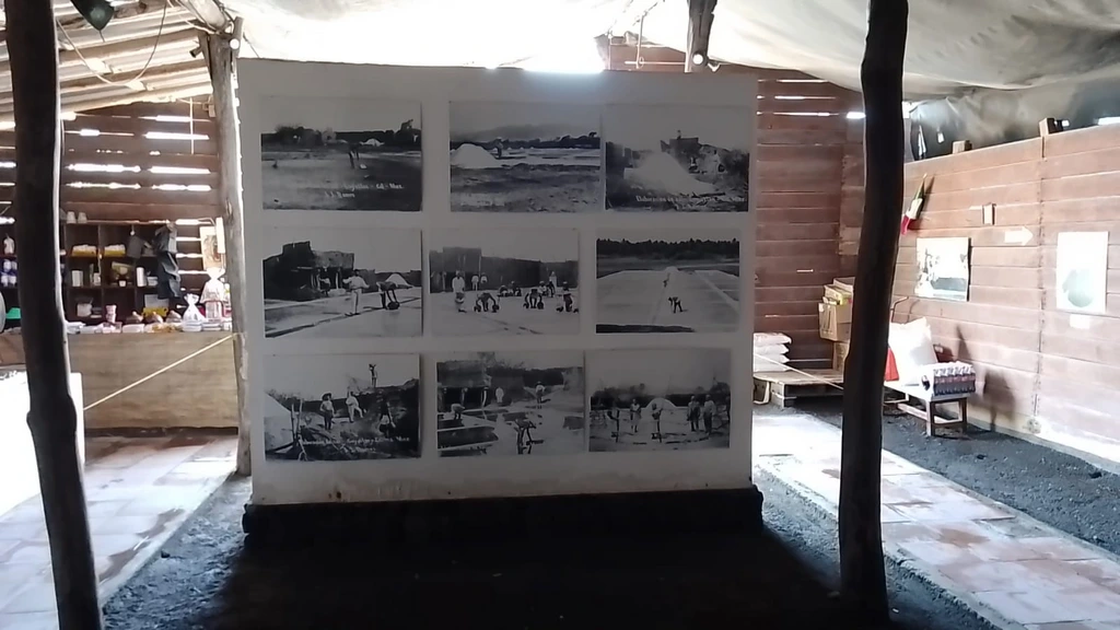 Acervo fotográfico en el Museo de la Sal Cuyutlan