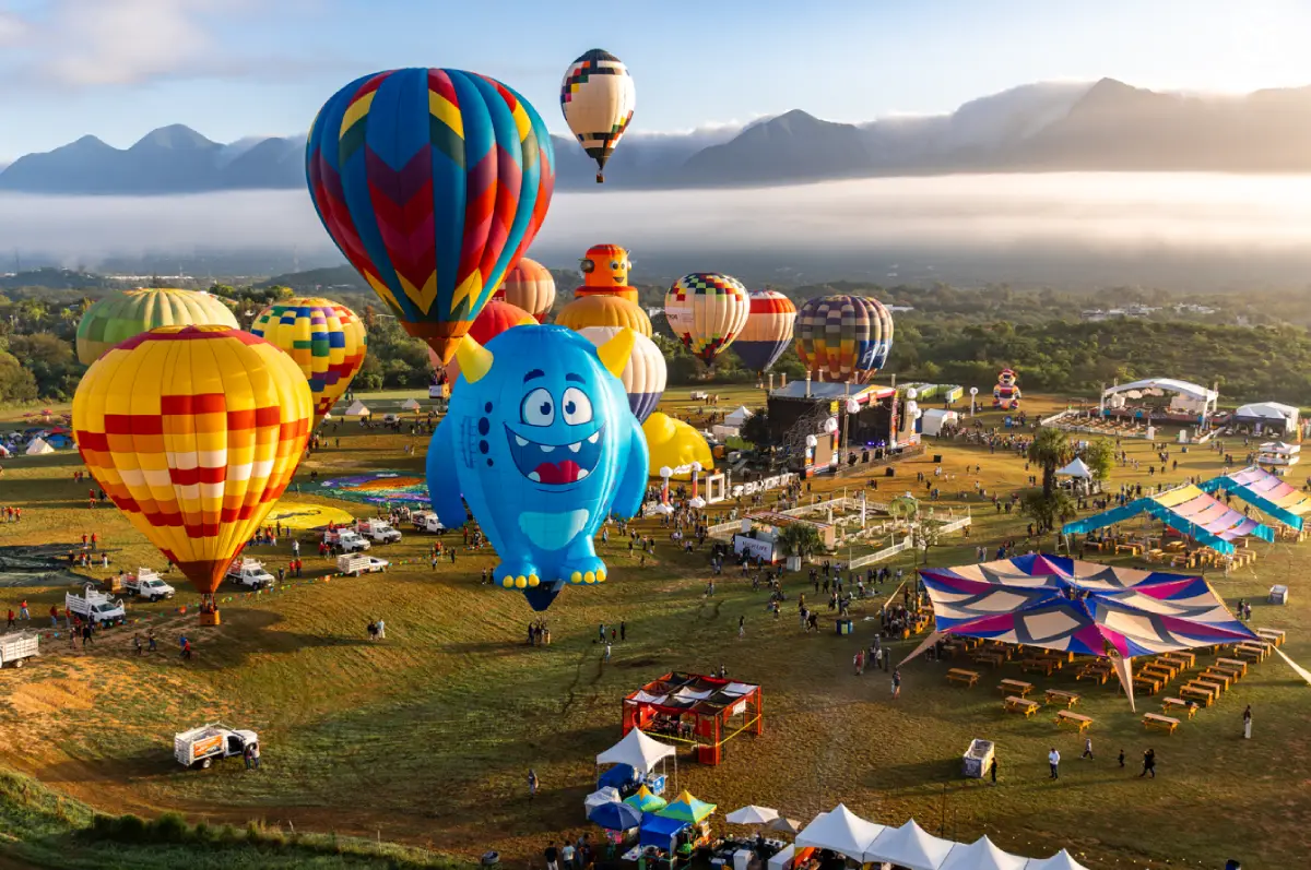 Globos aerostáticos en Santiago Nuevo León