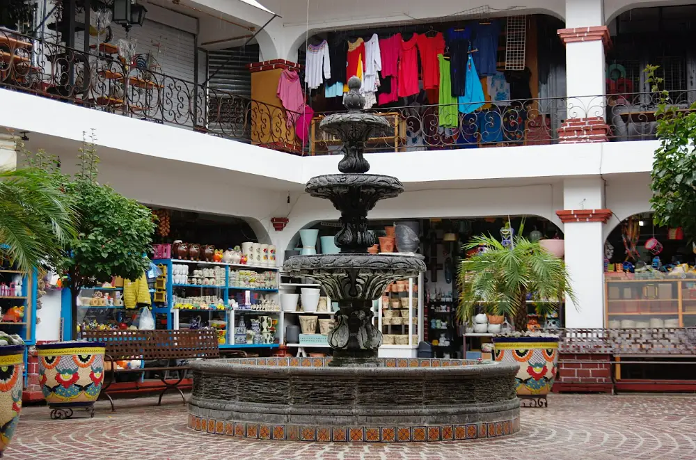 Mercado de Artesanías en Valle de Bravo