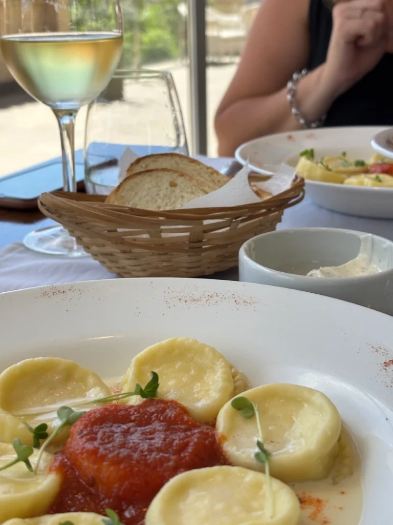 Restaurante Casona Lopez - Bodega Lopez