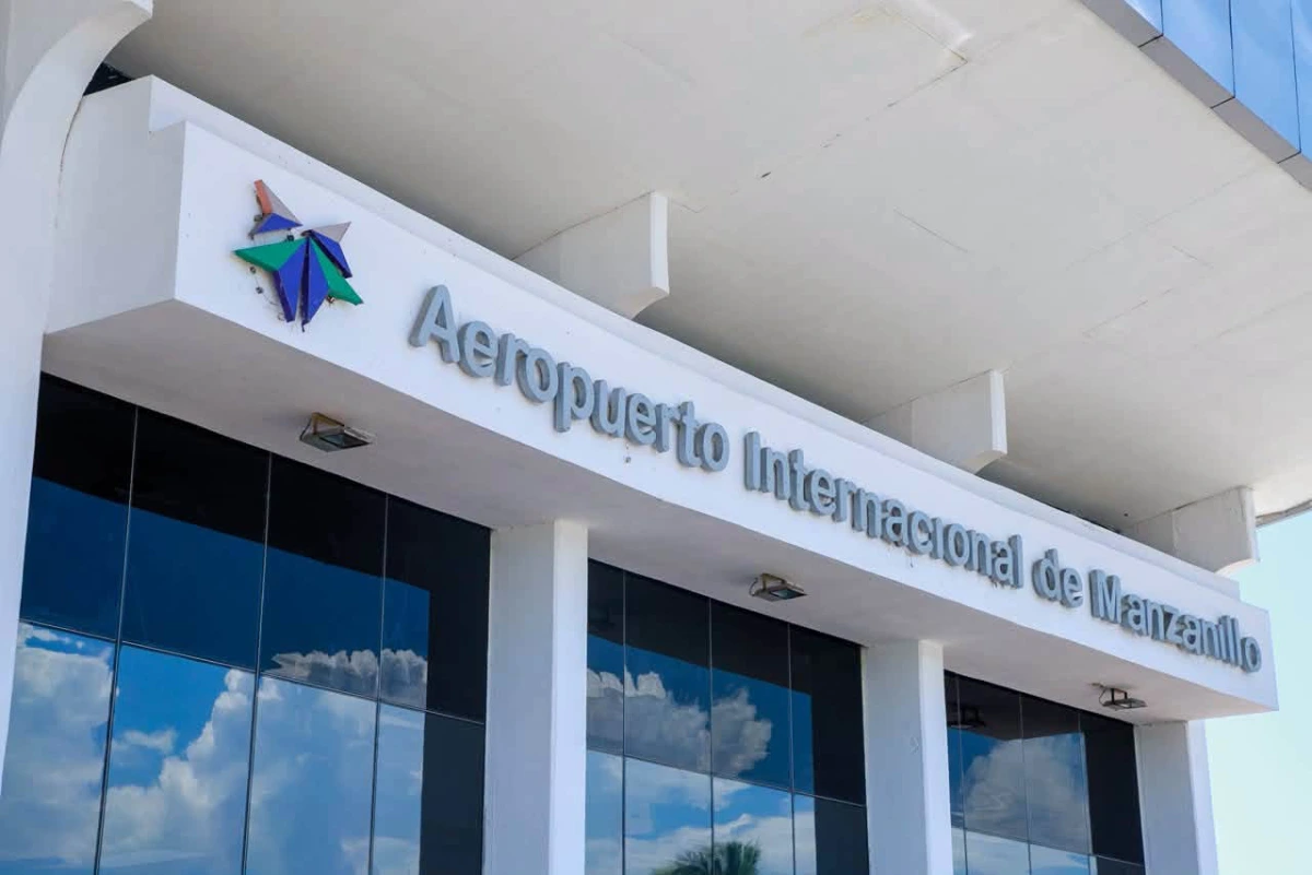 Letras del Aeropuerto Internacional de Manzanillo