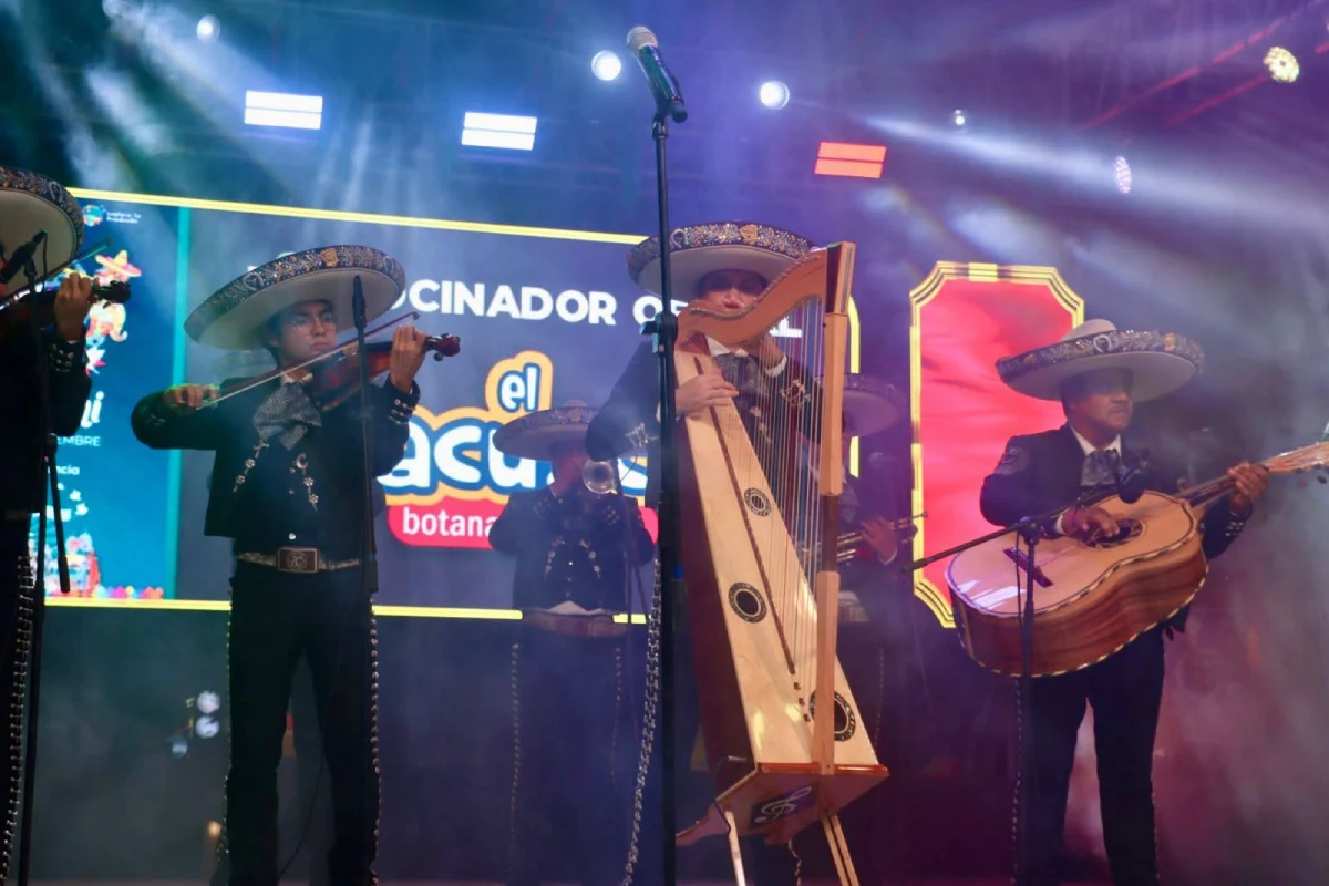 Marichahi en el Festival del Mariachi en Villa de Álvarez