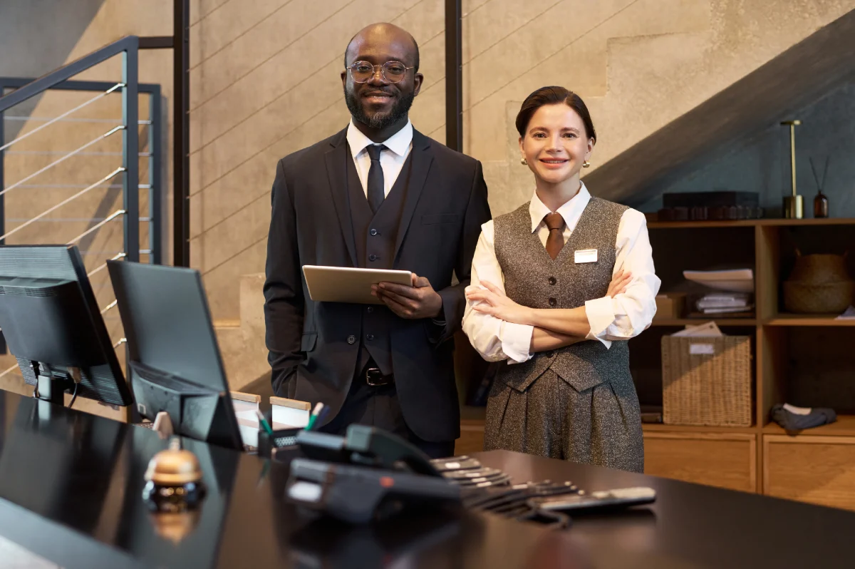 Recepcionistas de hotel