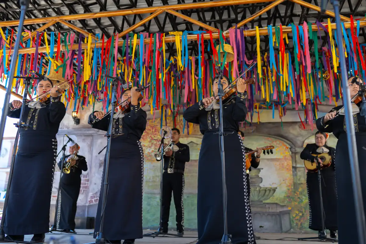 Verbena de mariachi en Cocula